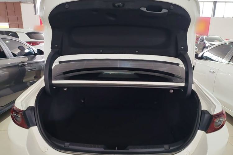 Used Mazda 3 Axela 2021 2.0L Automatic Zhiqing Edition Trunk