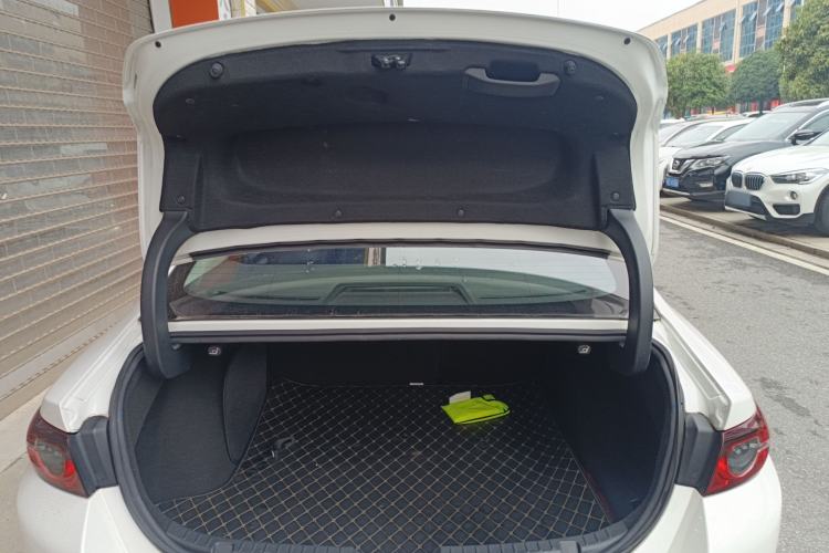 Used Mazda 3 Axela 2021 1.5L Automatic Zhiyue Edition Trunk