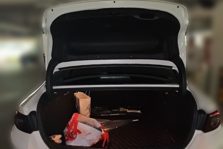 Used Mazda 3 Axela 2021 2.0L Automatic ZhiXuan Edition Trunk