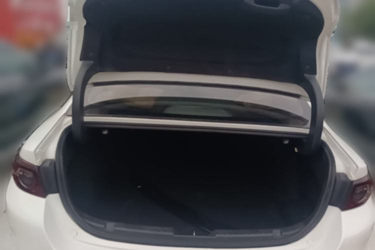 Used Mazda 3 Axela 2021 1.5L Automatic Zhiyue Edition Trunk