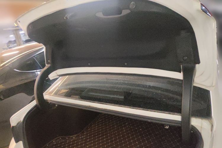Used Mazda 3 Axela 2021 2.0L Automatic ZhiXuan Edition Trunk