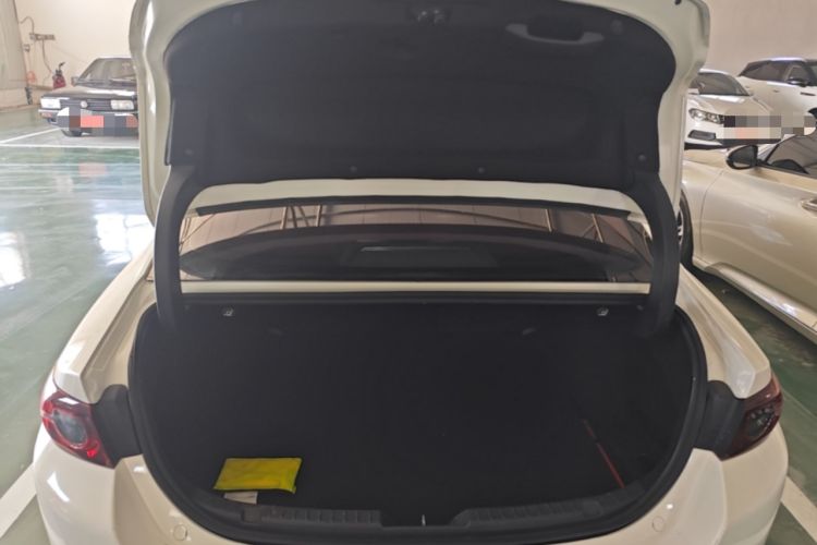 Used Mazda 3 Axela 2021 2.0L Automatic ZhiXuan Edition Trunk