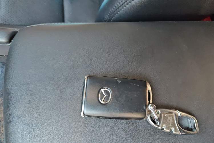 Used Mazda 3 Axela 2021 2.0L Automatic Zhiya Edition Vehicle Key
