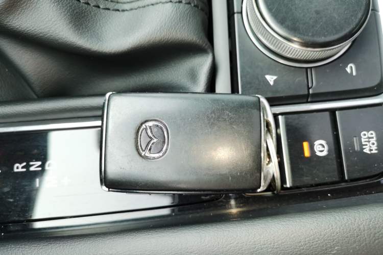 Used Mazda 3 Axela 2021 2.0L Automatic Zhiya Edition Vehicle Key