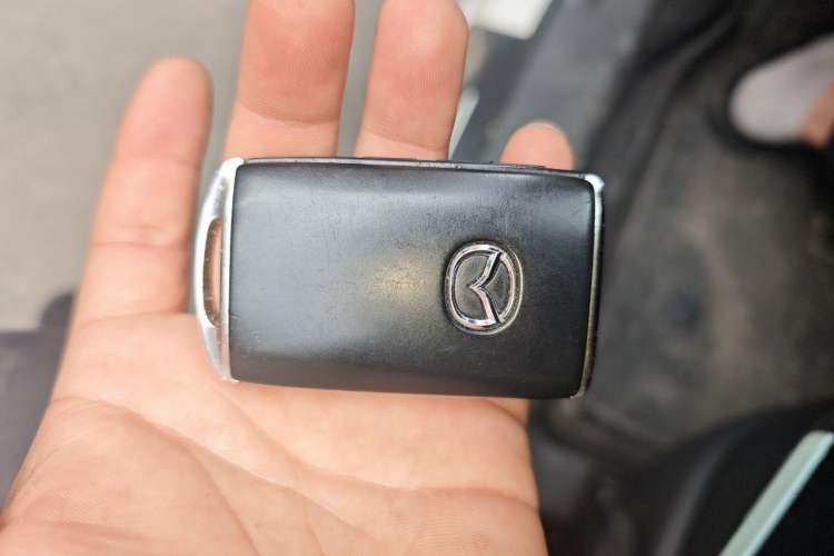 Used Mazda 3 Axela 2021 1.5L Automatic Zhiyue Edition Vehicle Key