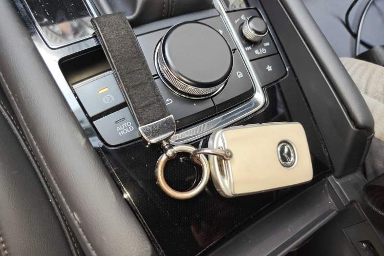 Used Mazda 3 Axela 2021 2.0L Automatic Zhiya Edition Vehicle Key