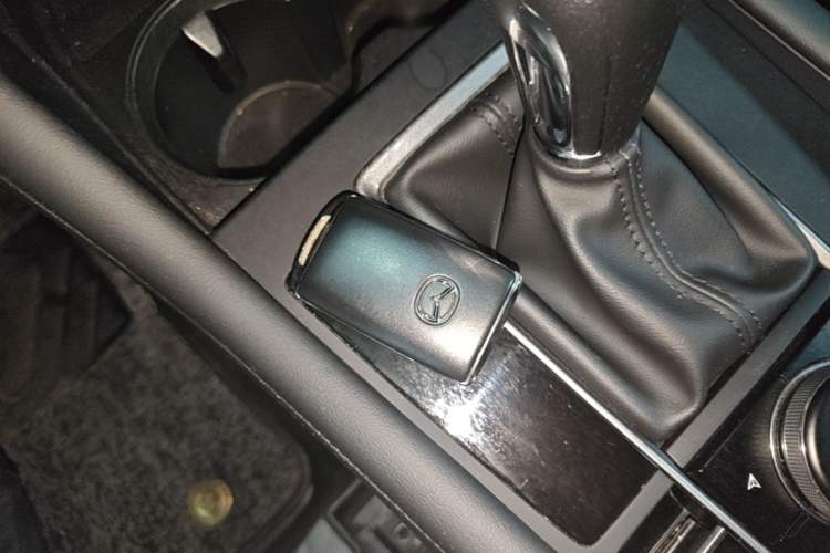 Used Mazda 3 Axela 2021 2.0L Automatic Zhiqing Edition Vehicle Key