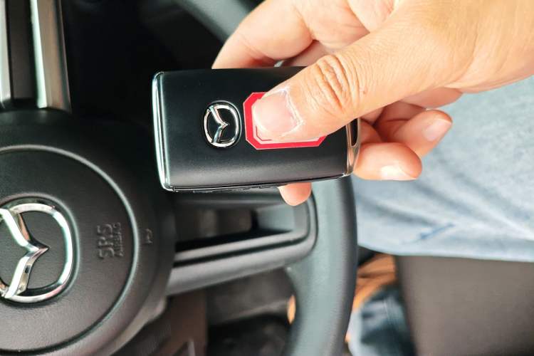 Used Mazda 3 Axela 2021 2.0L Automatic Zhiqing Edition Vehicle Key