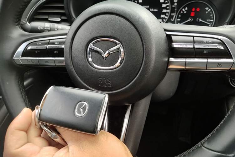 Used Mazda 3 Axela 2021 2.0L Automatic ZhiXuan Edition Vehicle Key