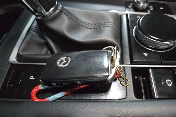 Used Mazda 3 Axela 2021 2.0L Automatic Zhiqing Edition Vehicle Key