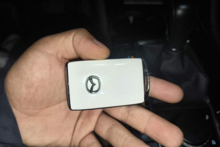 Used Mazda 3 Axela 2021 2.0L Automatic Zhiyao Edition Vehicle Key