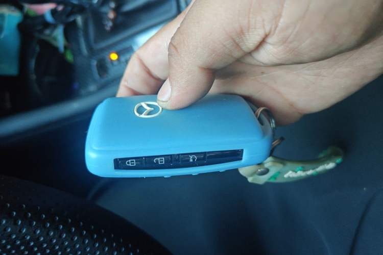 Used Mazda 3 Axela 2021 2.0L Automatic Zhiqing Edition Vehicle Key