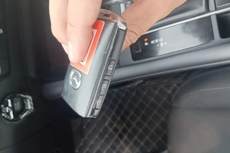 Used Mazda 3 Axela 2021 1.5L Automatic Zhiyue Edition Vehicle Key