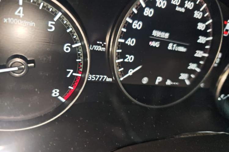 Used Mazda 3 Axela 2022 2.0L Automatic ZhiXuan Edition Odometer Close Up