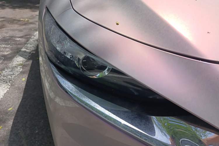 Used Mazda 3 Axela 2022 2.0L Automatic ZhiXuan Edition Right Front Headlight