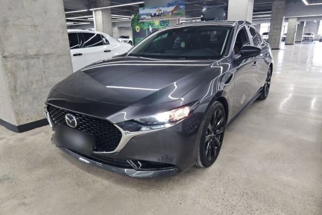 Used Mazda 3 Axela 2022 2.0L Automatic Premium Black Obsidian Edition