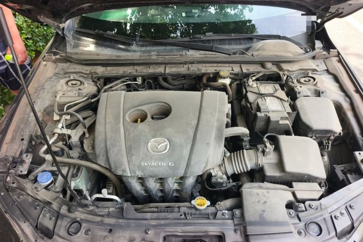 Used Mazda 3 Axela 2022 2.0L Automatic Premium Black Obsidian Edition Engine Bay