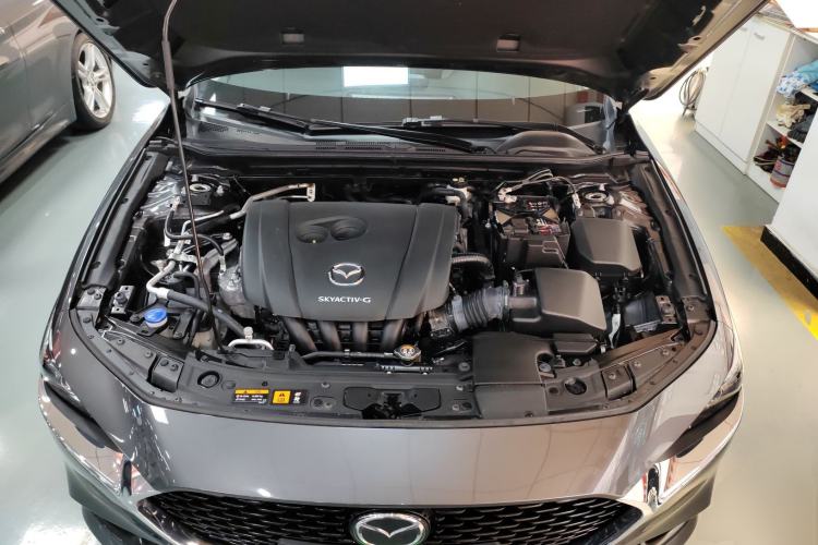 Used Mazda 3 Axela 2022 2.0L Automatic Zhiya Edition Engine Bay