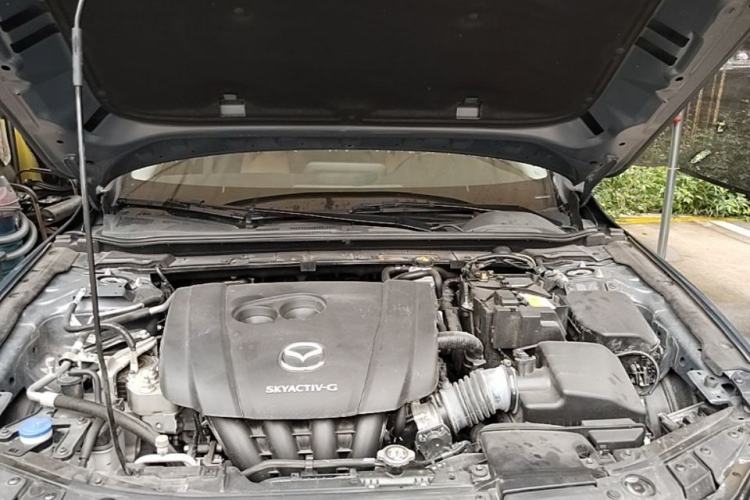 Used Mazda 3 Axela 2022 2.0L Automatic Zhiqing Edition Engine Bay