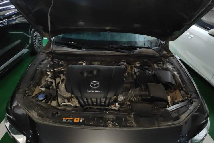 Used Mazda 3 Axela 2022 2.0L Automatic Premium Black Obsidian Edition Engine Bay