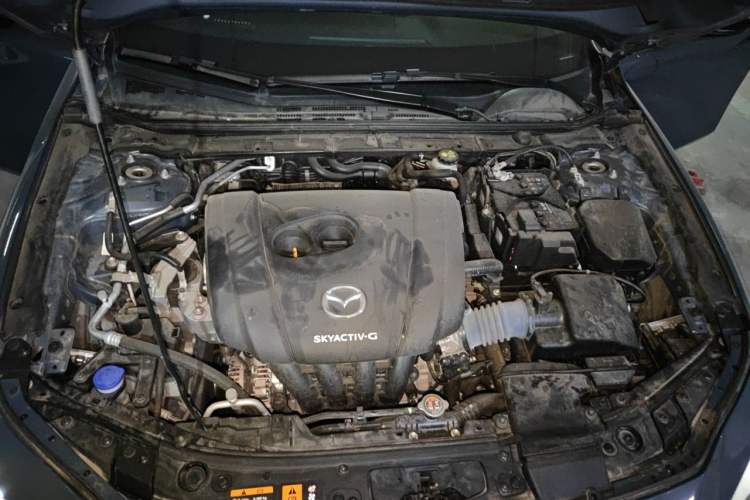 Used Mazda 3 Axela 2022 2.0L Automatic Zhiyao Obsidian Edition Engine Bay