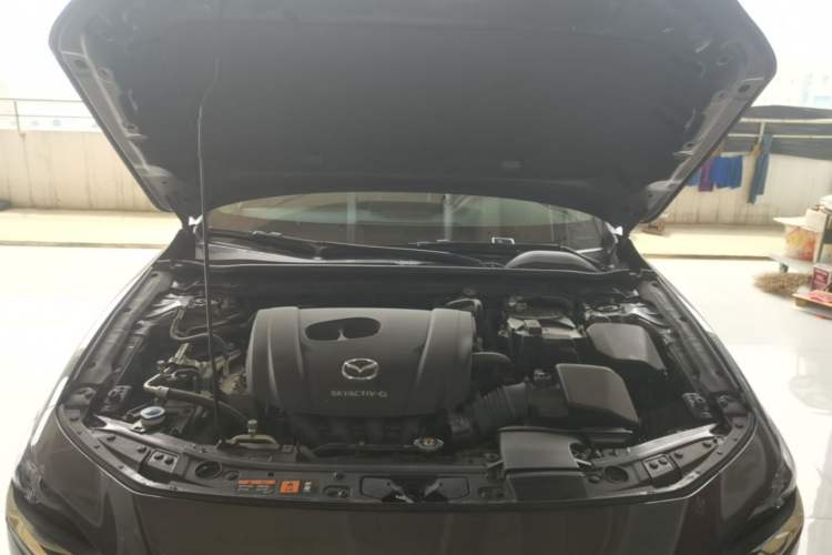 Used Mazda 3 Axela 2022 2.0L Automatic Zhi Rui Edition Engine Bay