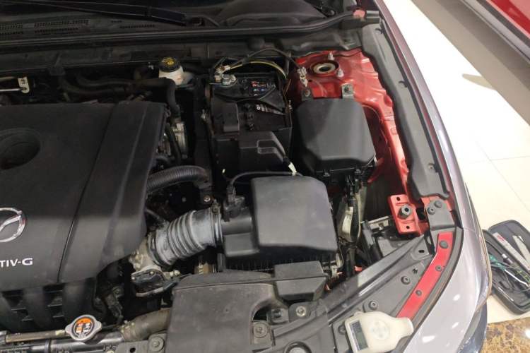 Used Mazda 3 Axela 2022 2.0L Automatic Zhi Rui Edition Engine Bay Left