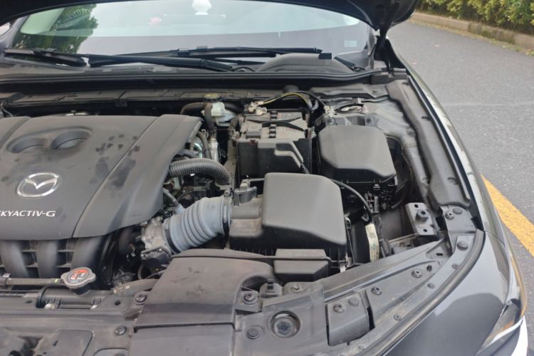 Used Mazda 3 Axela 2022 2.0L Automatic Zhi Rui Edition Engine Bay Left