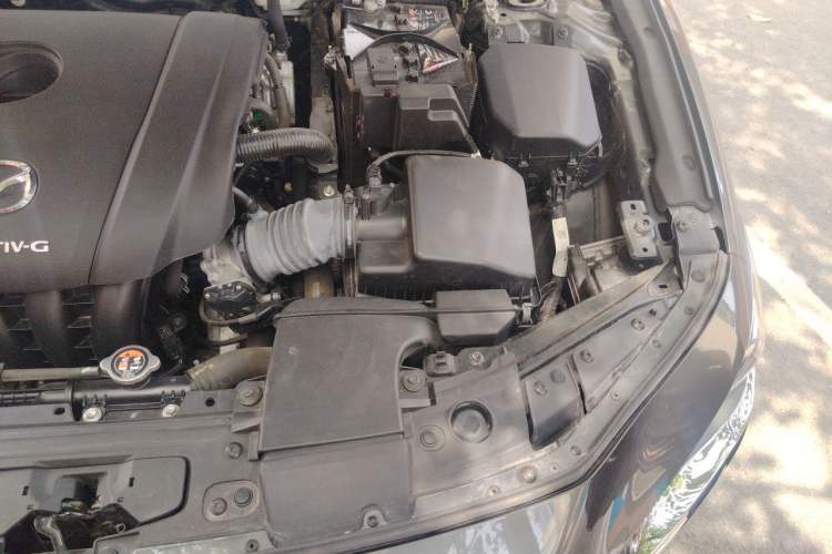 Used Mazda 3 Axela 2022 2.0L Automatic ZhiXuan Edition Engine Bay Left