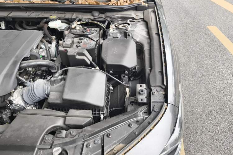 Used Mazda 3 Axela 2022 2.0L Automatic Premium Black Obsidian Edition Engine Bay Left