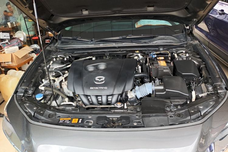 Used Mazda 3 Axela 2022 2.0L Automatic Zhiqing Edition Engine Bay