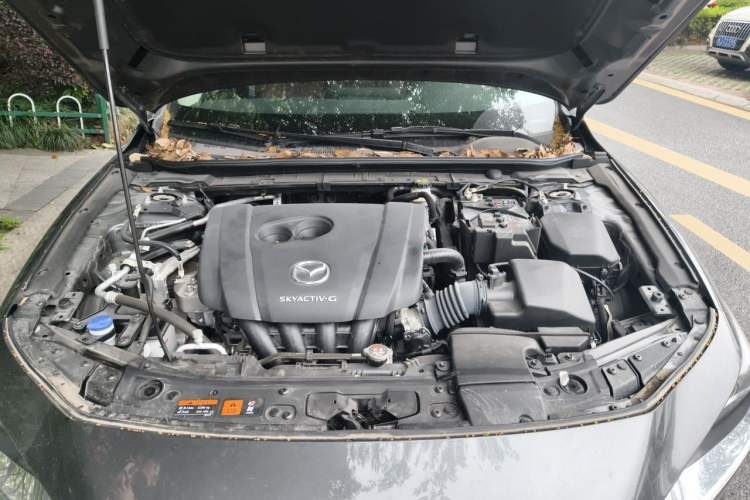 Used Mazda 3 Axela 2022 2.0L Automatic Premium Black Obsidian Edition Engine Bay