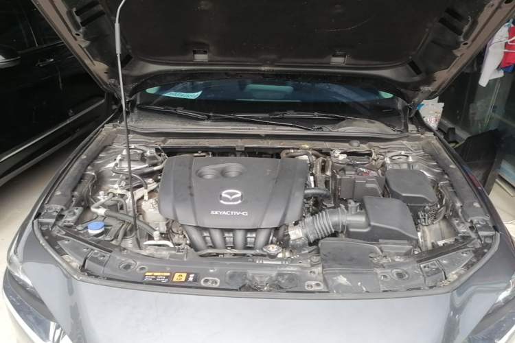 Used Mazda 3 Axela 2022 2.0L Automatic Zhiya Edition Engine Bay