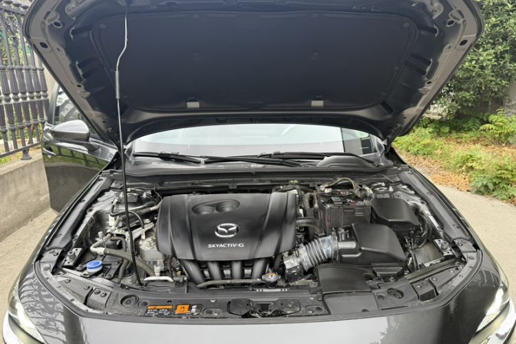 Used Mazda 3 Axela 2022 2.0L Automatic Zhiyao Edition Engine Bay