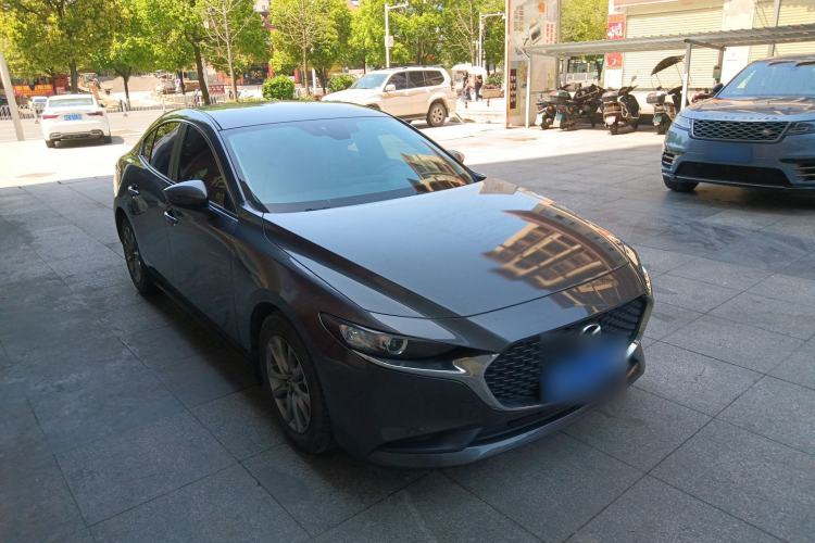 Used Mazda 3 Axela 2022 2.0L Automatic Zhiqing Edition Exterior 1