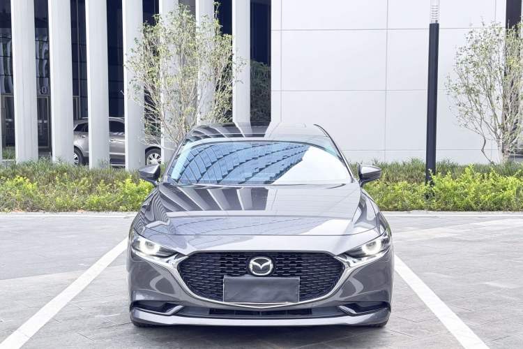 Used Mazda 3 Axela 2022 2.0L Automatic Zhiya Edition Exterior 1