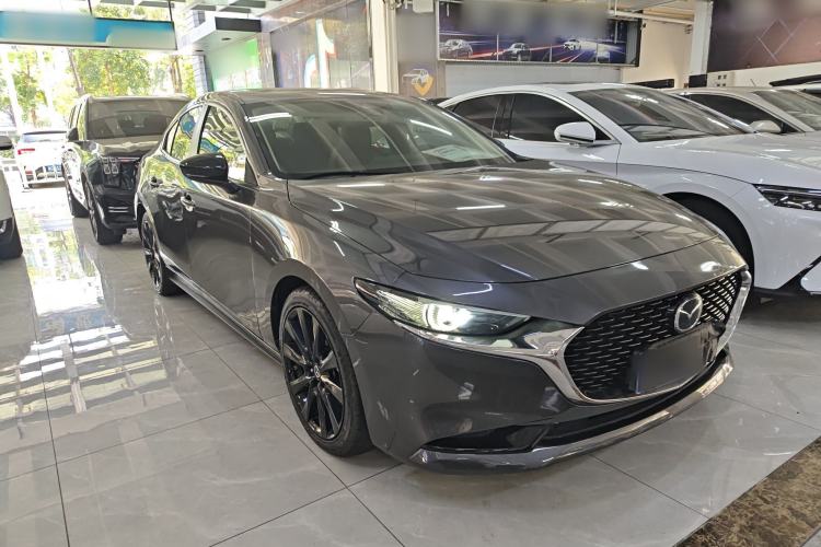 Used Mazda 3 Axela 2022 2.0L Automatic Zhi Rui Obsidian Edition Exterior 1