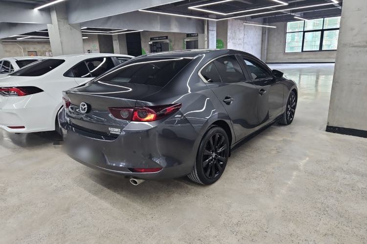Used Mazda 3 Axela 2022 2.0L Automatic Premium Black Obsidian Edition Exterior 3