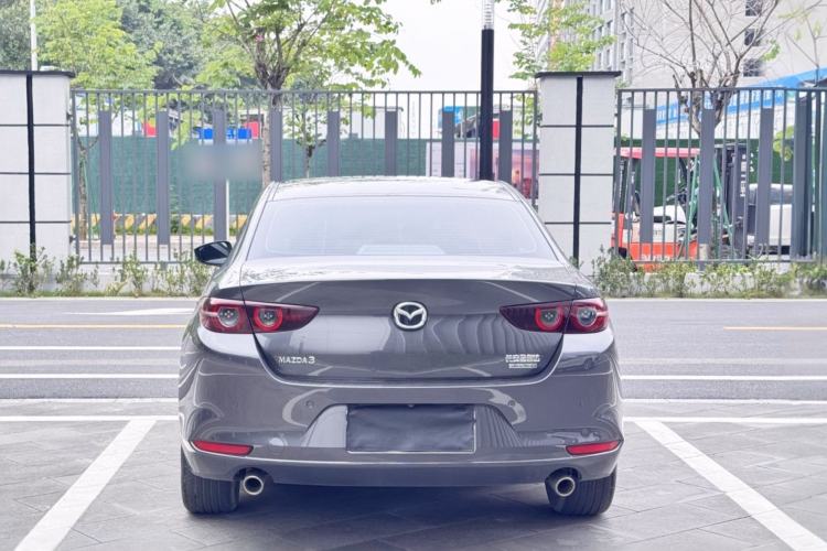 Used Mazda 3 Axela 2022 2.0L Automatic Zhiya Edition Exterior 4