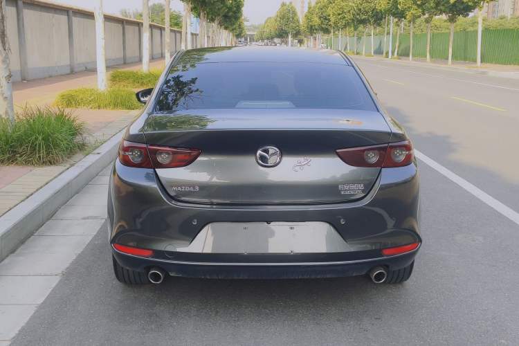 Used Mazda 3 Axela 2022 2.0L Automatic Zhiya Edition Exterior 5