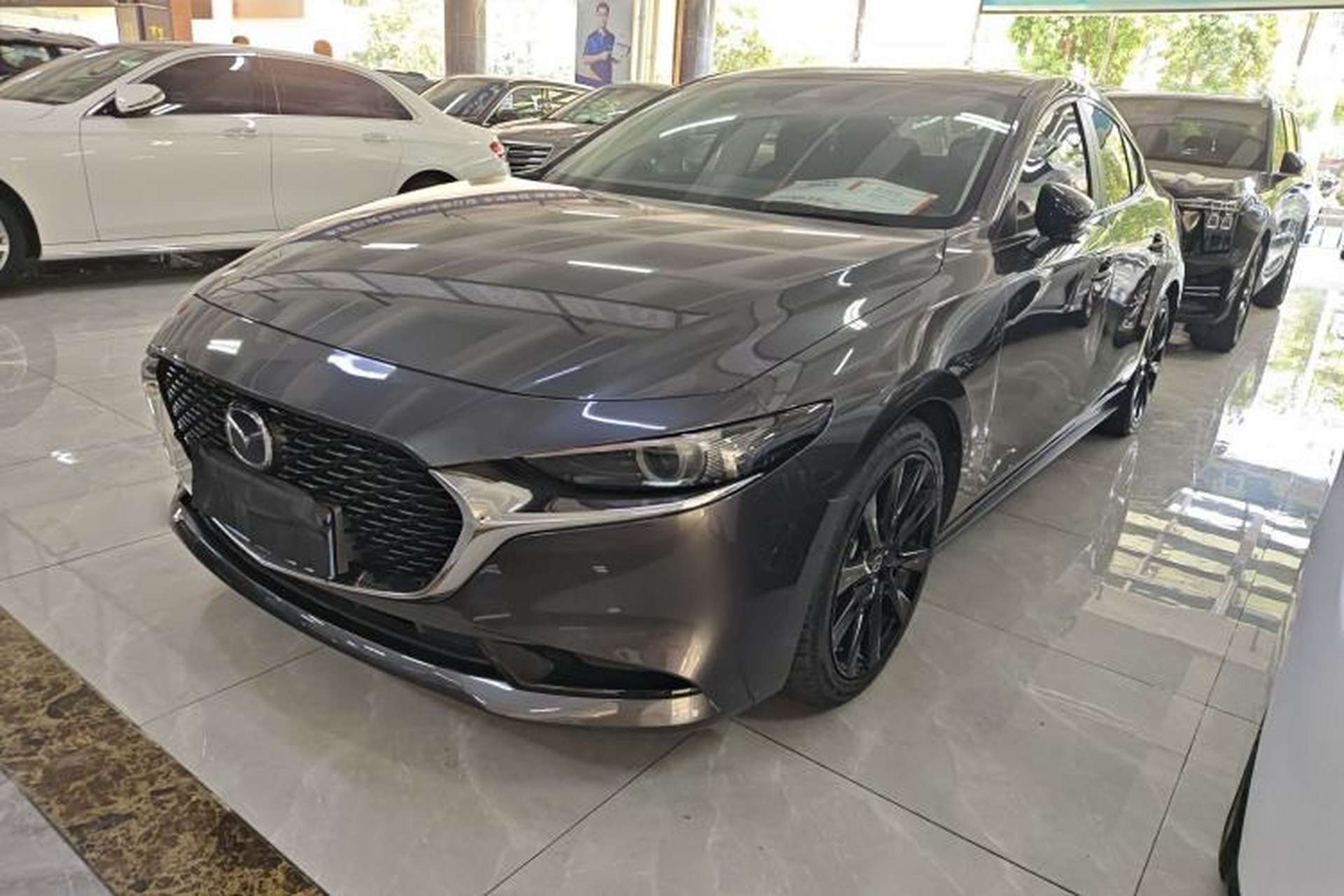 Used Mazda 3 Axela 2022 2.0L Automatic Zhi Rui Obsidian Edition Front Left 45 Deg