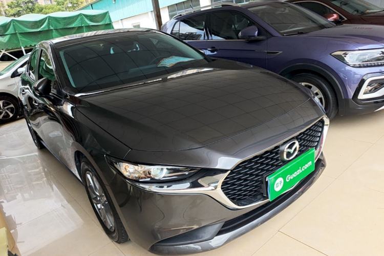 Used Mazda 3 Axela 2022 2.0L Automatic Zhiqing Edition Front Right 45 Deg