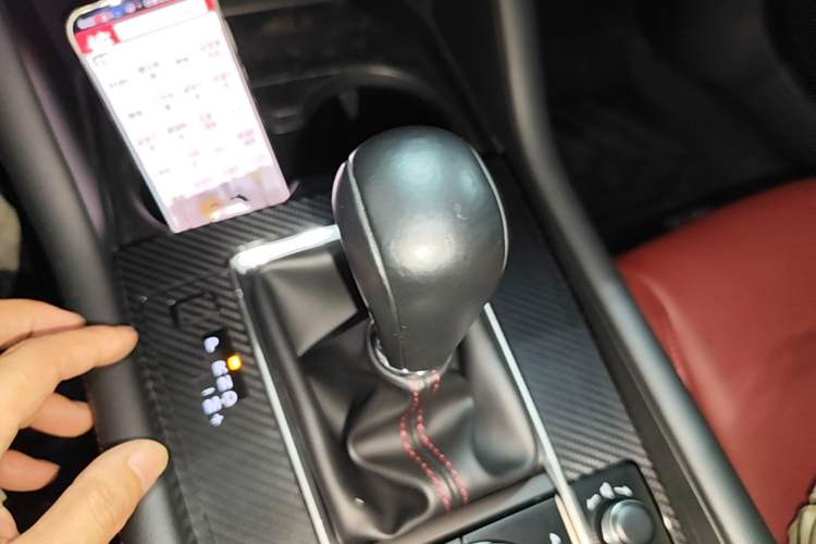 Used Mazda 3 Axela 2022 2.0L Automatic Zhi Rui Obsidian Edition Gear Lever