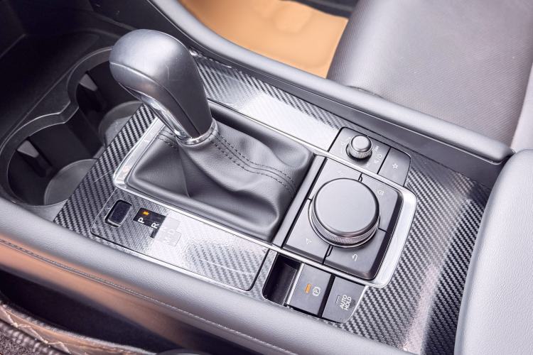Used Mazda 3 Axela 2022 2.0L Automatic Zhiya Edition Gear Lever