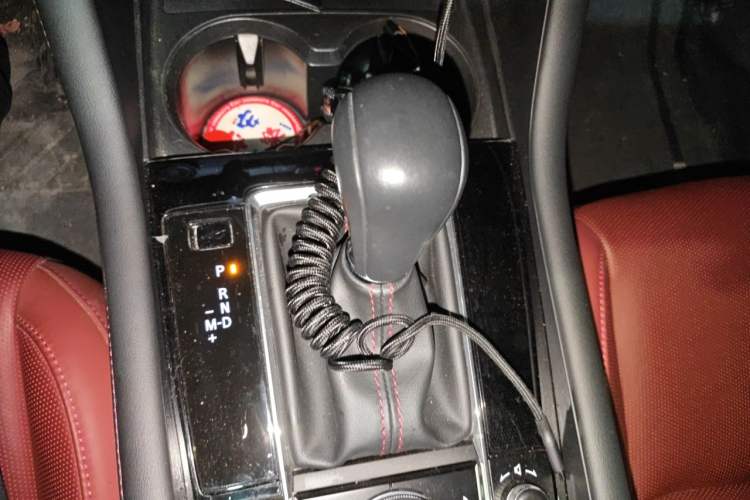 Used Mazda 3 Axela 2022 2.0L Automatic Zhiyao Obsidian Edition Gear Lever