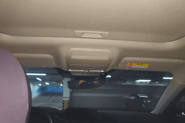 Used Mazda 3 Axela 2022 2.0L Automatic Zhi Rui Edition Headliner