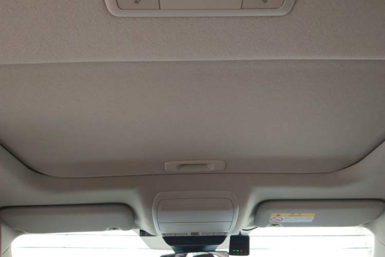 Used Mazda 3 Axela 2022 2.0L Automatic Zhiyao Obsidian Edition Headliner