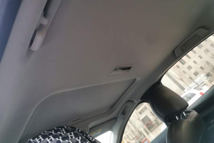 Used Mazda 3 Axela 2022 2.0L Automatic Zhiyao Edition Headliner