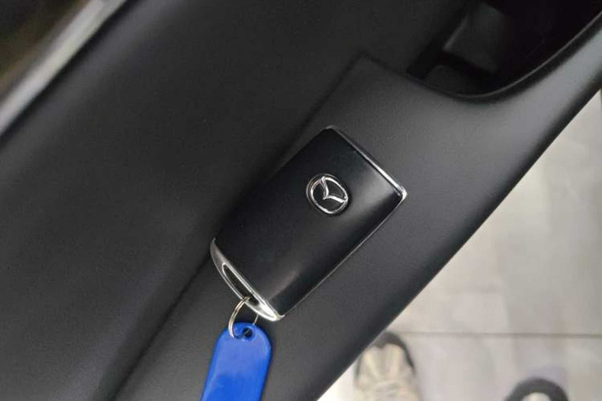 Used Mazda 3 Axela 2022 2.0L Automatic Zhi Rui Obsidian Edition Interior 1