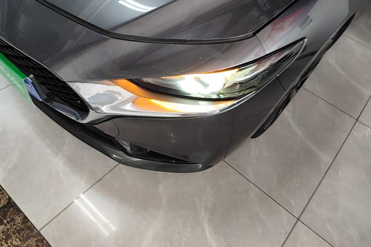 Used Mazda 3 Axela 2022 2.0L Automatic Zhi Rui Obsidian Edition Left Front Headlight